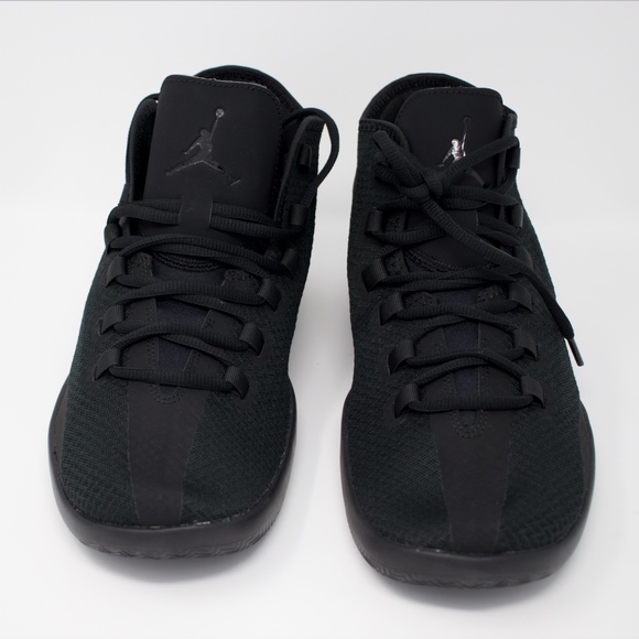 Nike Jordan 11.5 Reveal Basketball CrossTrain Shoe - Picture 3 of 6